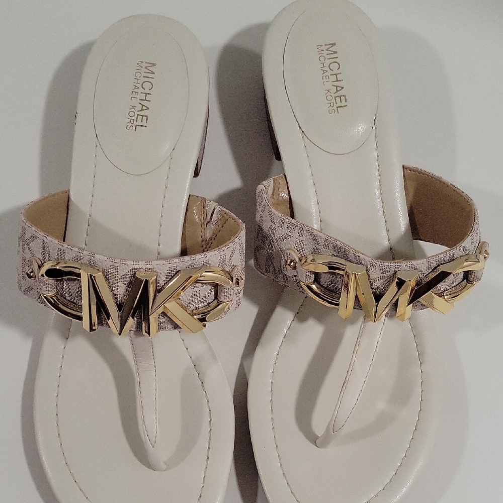 Michael Kors Cream Sandals with Gold Logo